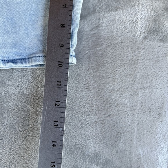 Forever 21 Denim Shorts Womens 28 Light Wash Distressed Y2K Festival Grunge Moto - Picture 6 of 7